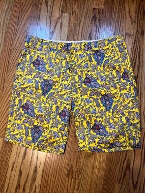 Hreski Shorts Mens 40 Paisley Print Golf Yellow Performance Active Loud Athletic
